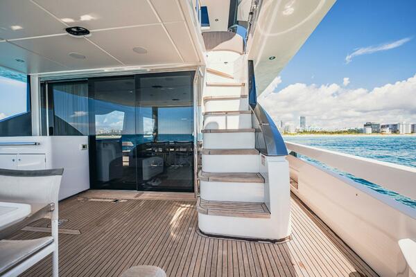 Transcendence 78ft Azimut Yacht For Sale