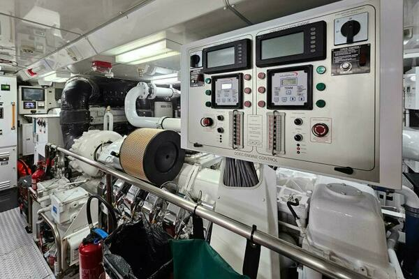 2008 Palmer Johnson 124