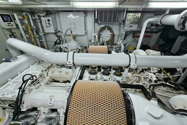 2008 Palmer Johnson 124