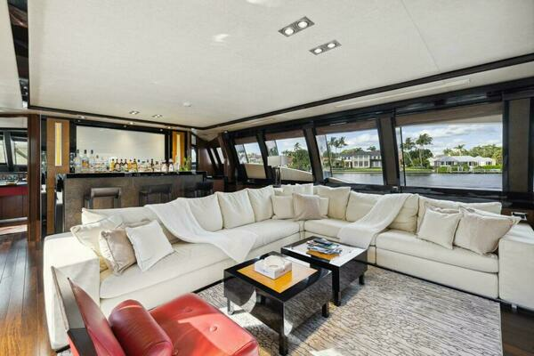 2008 Palmer Johnson 124