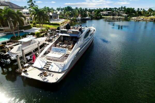 2008 Palmer Johnson 124