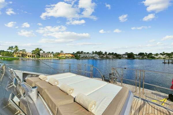 2008 Palmer Johnson 124