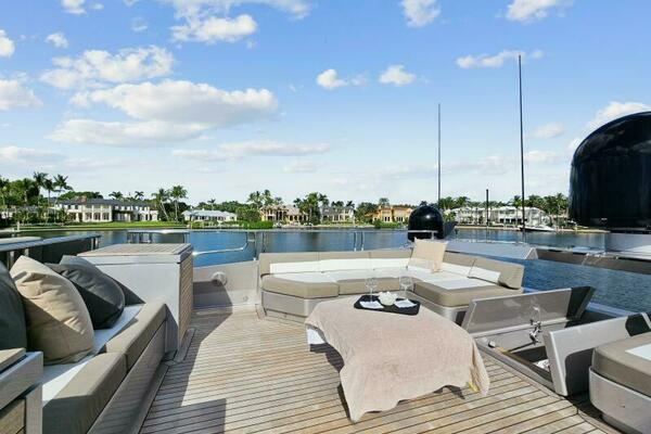 2008 Palmer Johnson 124