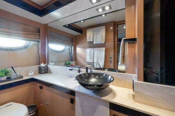 2008 Palmer Johnson 124