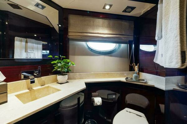 2008 Palmer Johnson 124