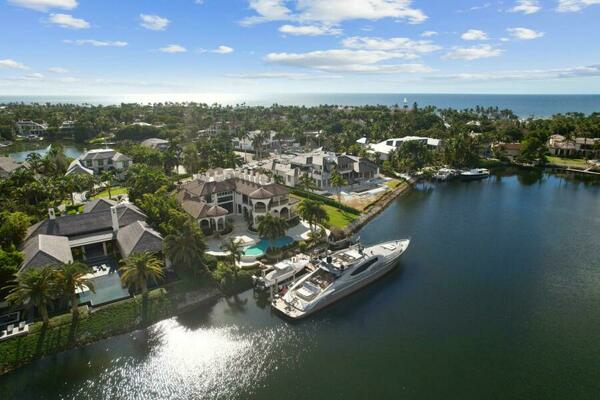 2008 Palmer Johnson 124