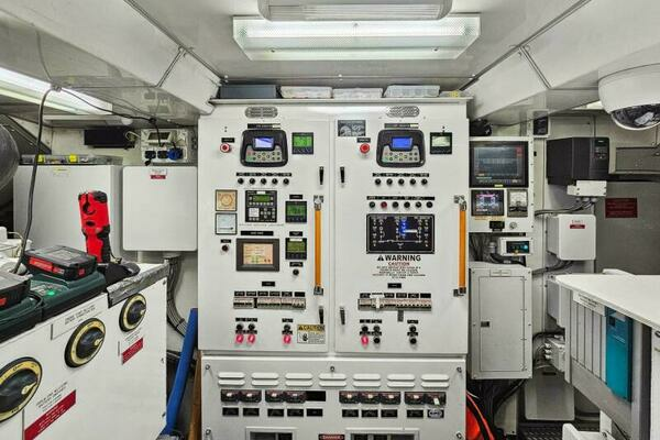 2008 Palmer Johnson 124