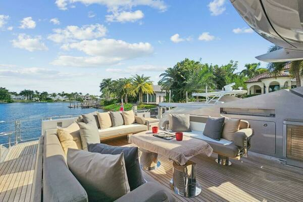 2008 Palmer Johnson 124