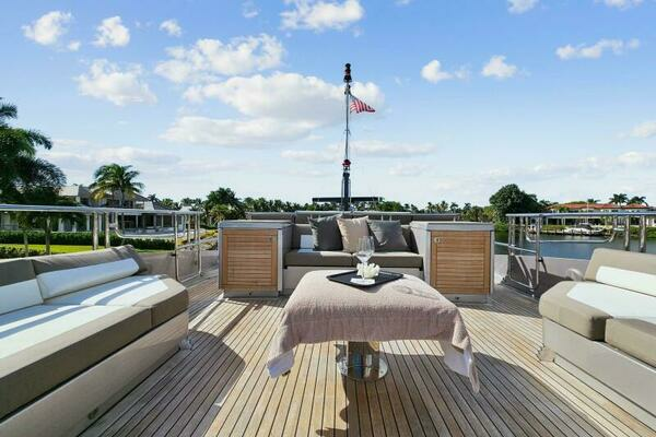 2008 Palmer Johnson 124