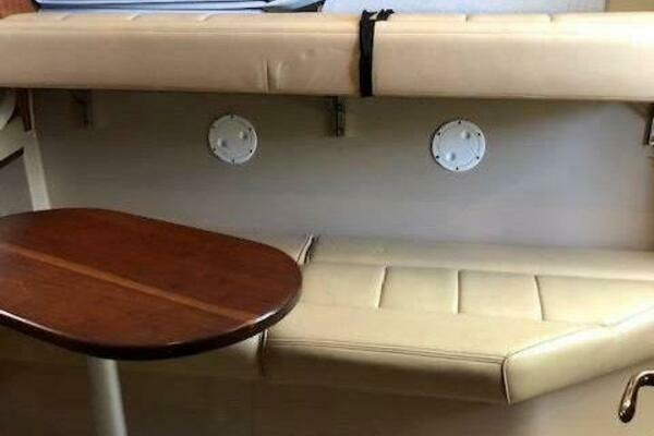 Photo of the 2001 Rampage 30 Express