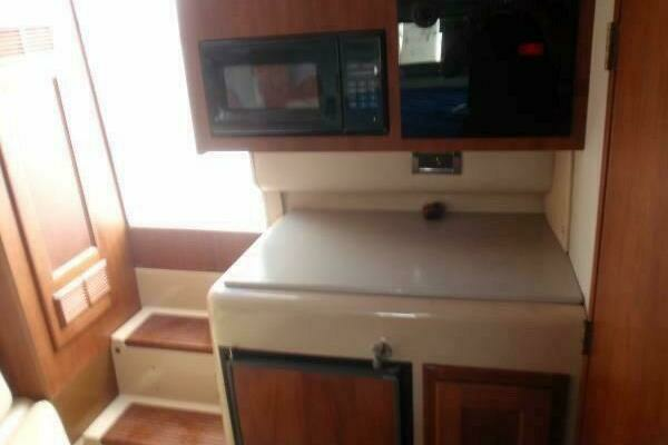 Photo of the 2001 Rampage 30 Express