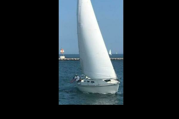 Photo of the 1986 Pearson Auxiliary Sloop