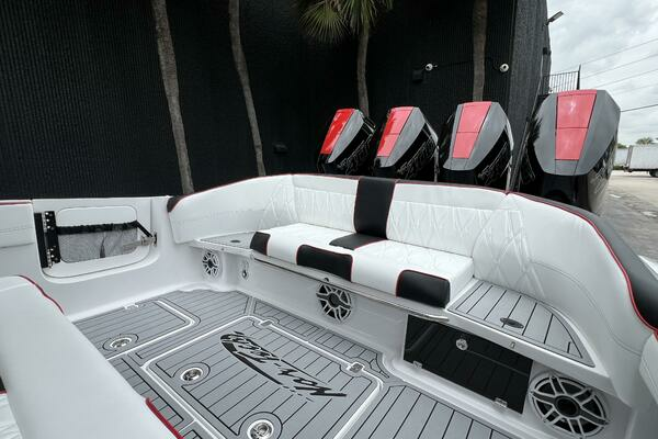 Nor-Tech 400 Super Sport Yacht For Sale