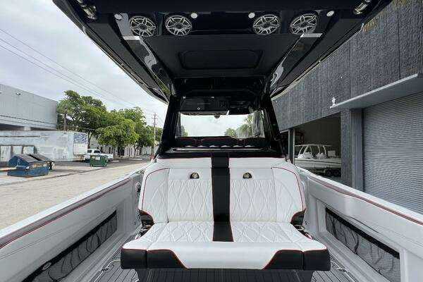 Nor-Tech 400 Super Sport Yacht For Sale