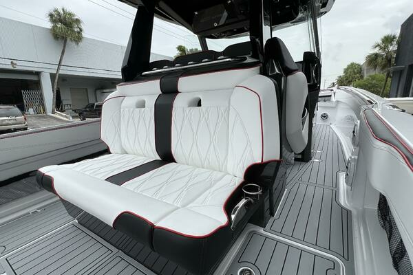 Nor-Tech 400 Super Sport Yacht For Sale