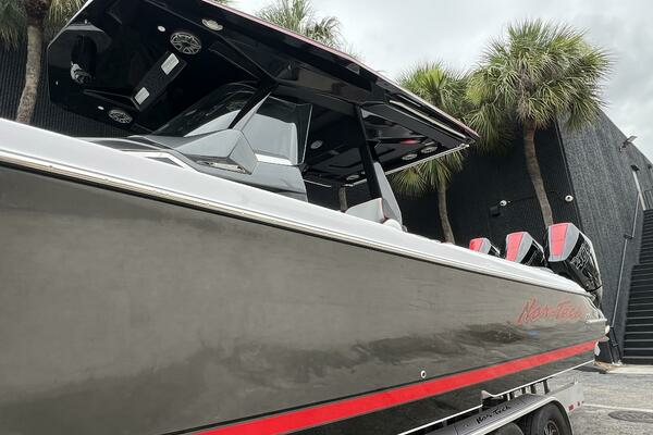 Nor-Tech 400 Super Sport Yacht For Sale