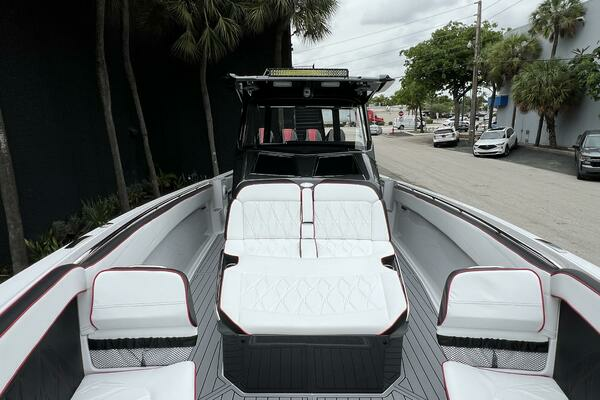 Nor-Tech 400 Super Sport Yacht For Sale