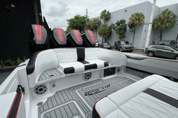 Nor-Tech 400 Super Sport Yacht For Sale