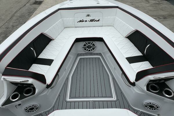 Nor-Tech 400 Super Sport Yacht For Sale