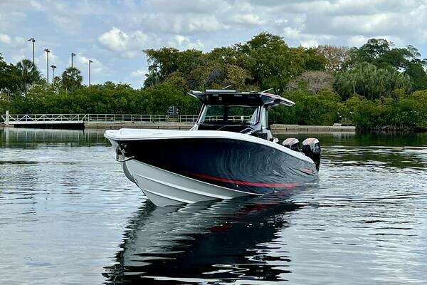 Nor-Tech 400 Super Sport Yacht For Sale