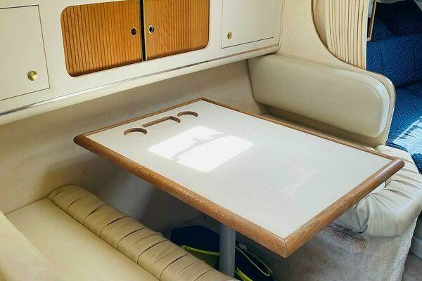 Photo of the 1999 Sea Ray Sundancer