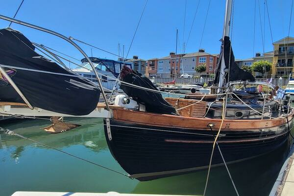 Photo of the 1980 Union Polaris 36 "Dark Star"