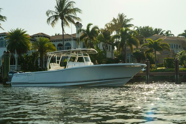 33 FE 33ft Southport Yacht For Sale