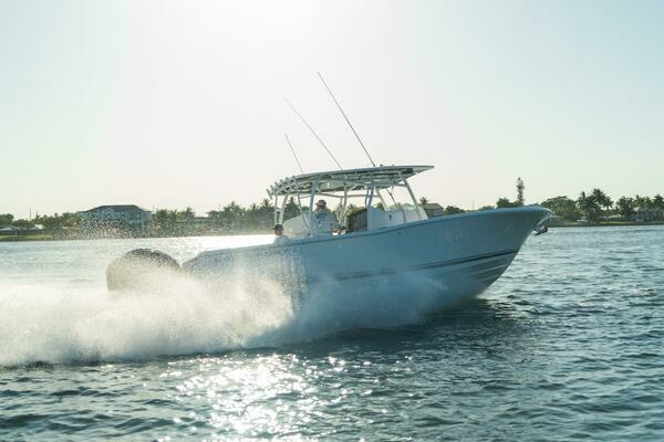 33 FE 33ft Southport Yacht For Sale