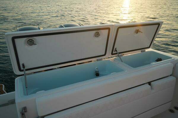 33 FE 33ft Southport Yacht For Sale