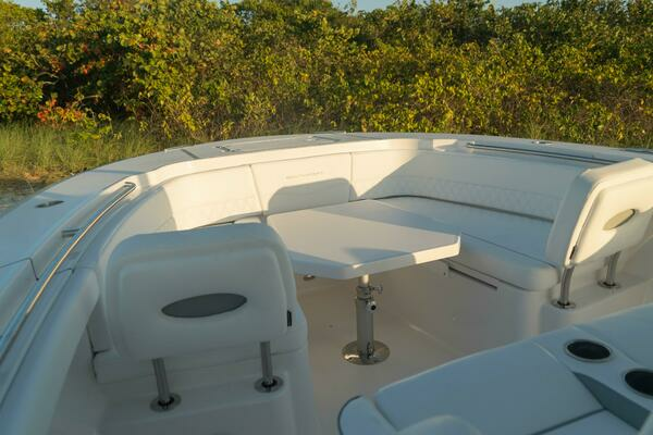 33 FE 33ft Southport Yacht For Sale