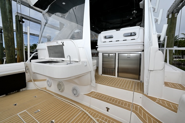 47ft Intrepid Yacht For Sale
