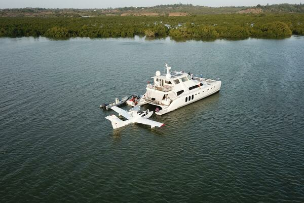 Photo of the 2014 Powerplay Power Cat "ALBATROSS"