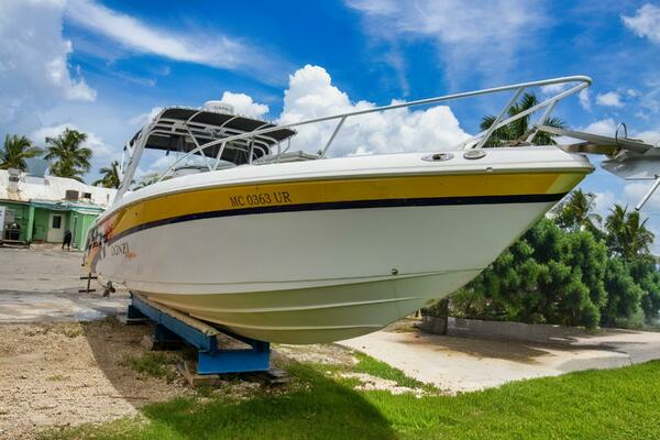 Photo of the 2005 Donzi 35 ZF Open