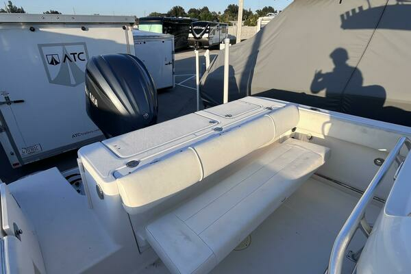 Photo of the 2013 Robalo R240 Center Console