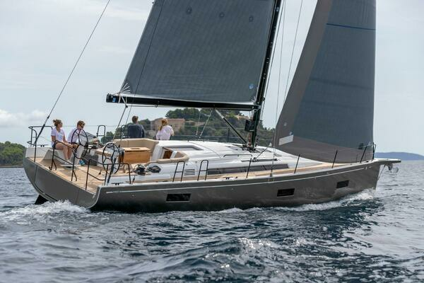 44ft Beneteau Yacht For Sale