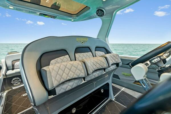 Deep Impact 399 Cabin Yacht For Sale