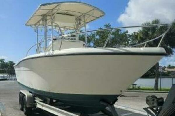 Photo of the 1995 Pursuit 2600 CC "Precious Jems"