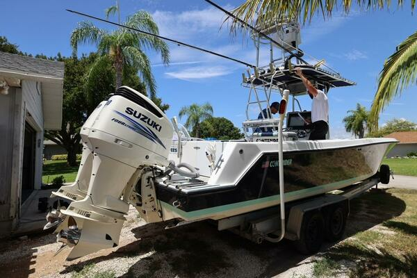 Photo of the 2001 Contender 27 Open "Late Fees"