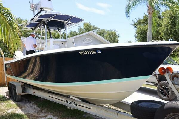 Photo of the 2001 Contender 27 Open "Late Fees"