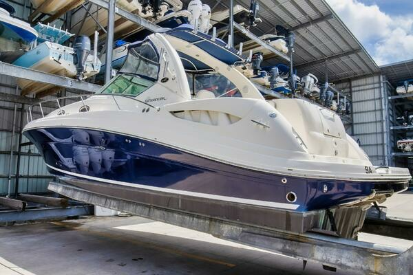 Photo of the 2005 Sea Ray 340 Sundancer