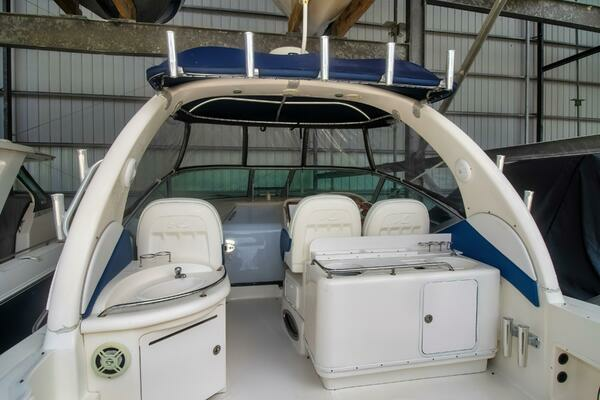 Photo of the 2005 Sea Ray 340 Sundancer