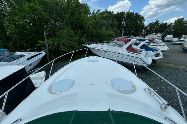 Photo of the 2001 Four Winns 328 Vista "Worth The Wait"