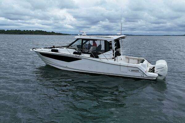 2021 Boston Whaler 40