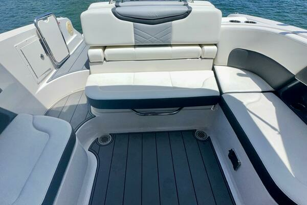 Photo of the 2022 Chaparral 267 SSX OB