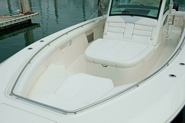 Photo of the 2014 Boston Whaler 370 Outrage