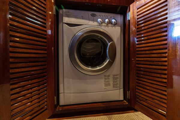 HOLLY ANN 64ft Vicem Yacht For Sale