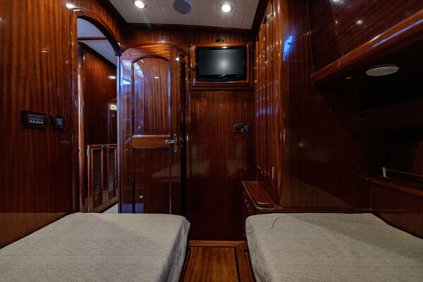 HOLLY ANN 64ft Vicem Yacht For Sale