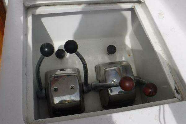 Photo of the 1989 Ocean Yachts 44 Super Sport Custom