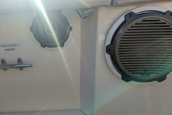 ODYSSEA 24ft Boston Whaler Yacht For Sale