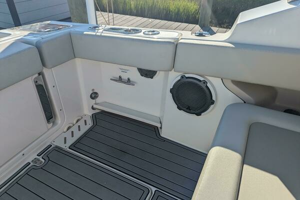 ODYSSEA 24ft Boston Whaler Yacht For Sale